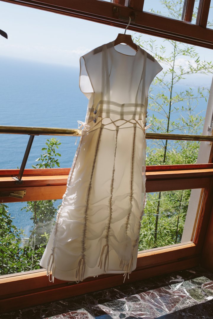 Bespoke-wedding-dress-05.jpg